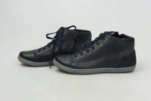 Donkerblauwe schoenen - CPS Cypres mt 39