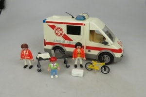 Playmobile ambulance