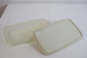 Tupperware vintage container met witte deksel TPR095