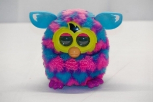 Kleurrijke Furby 2012
